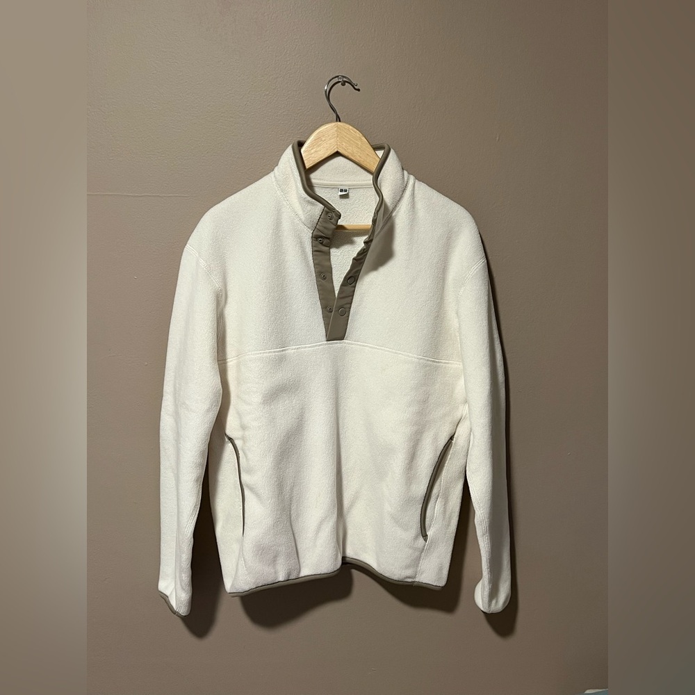 Uniqlo Light Tan Fleece Outerwear
